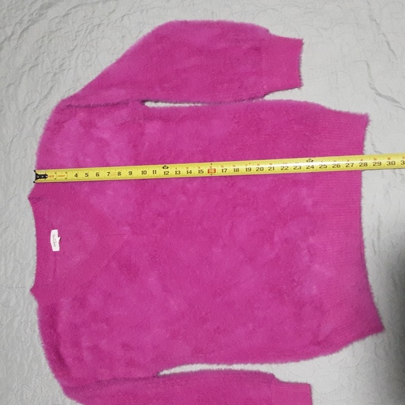 Sweet Love Fuzzy Purple V-Neck Sweater Size 1XL/2XL. - Picture 2 of 10